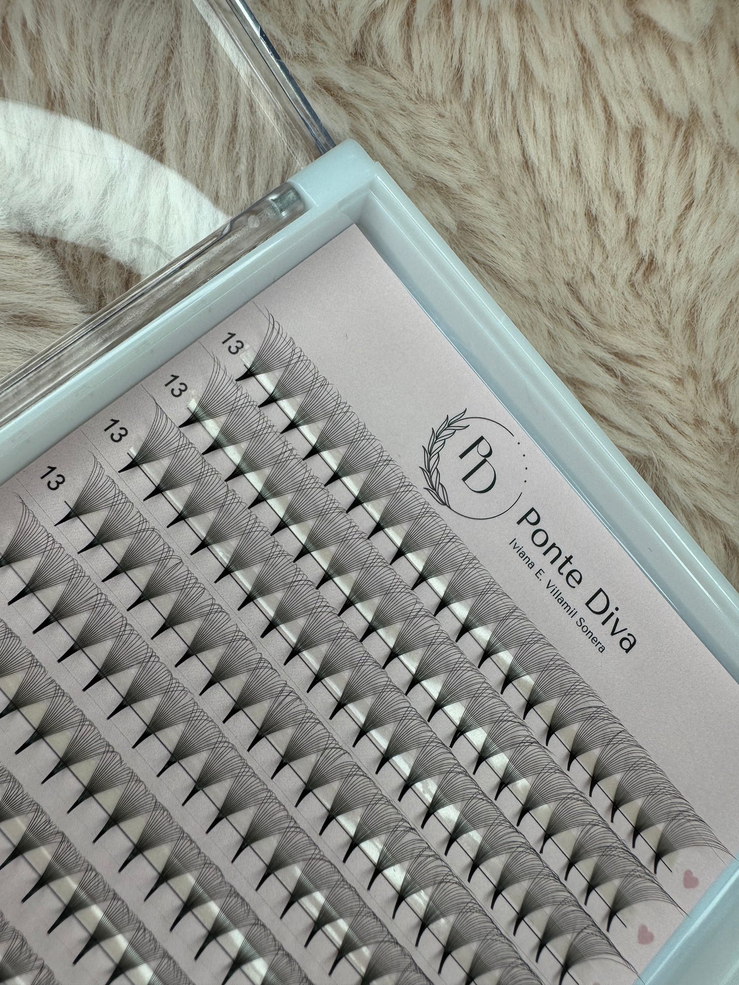 Extensiones de Pestañas 14D 13mm
